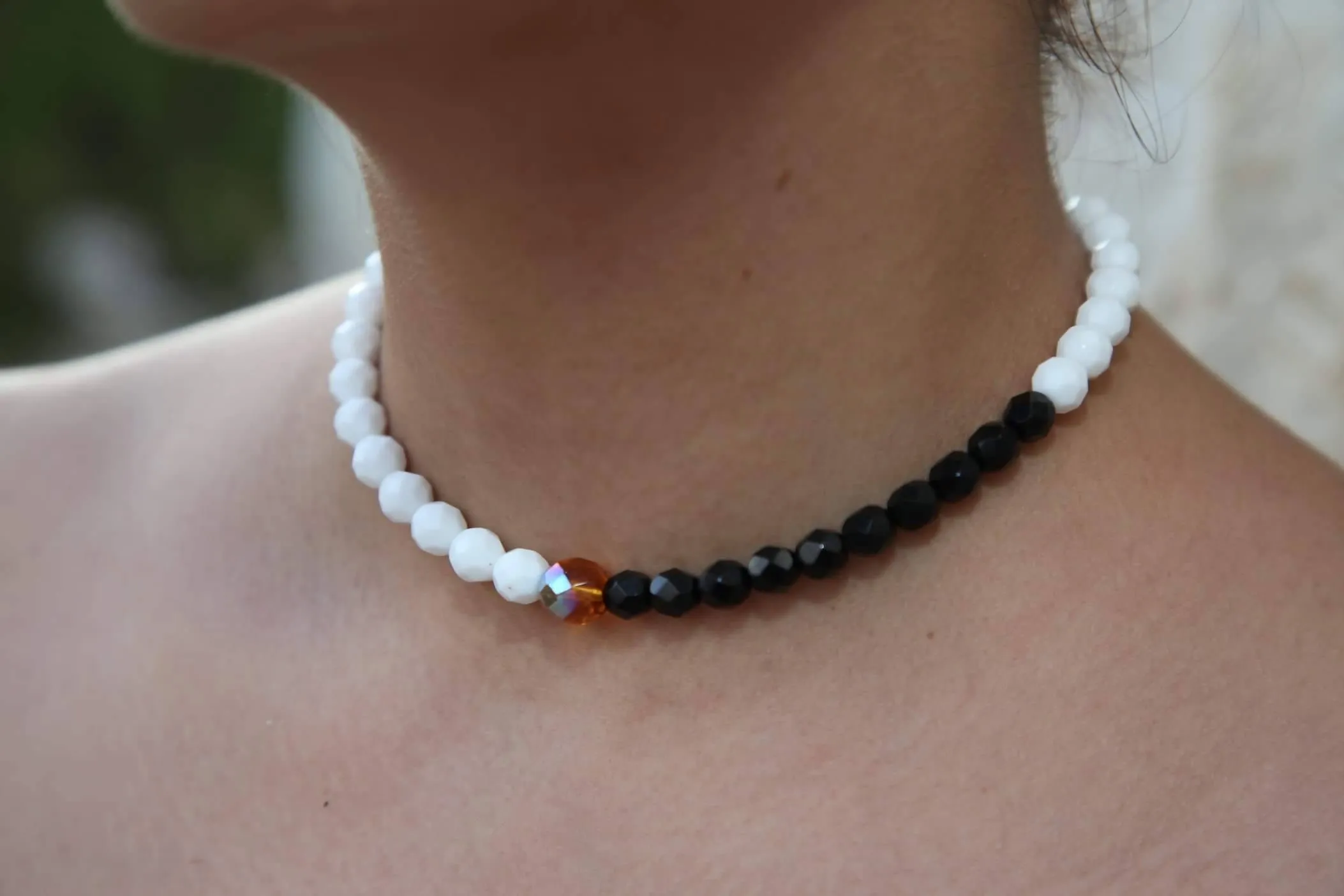 Black & white choker - From la joie des chaines