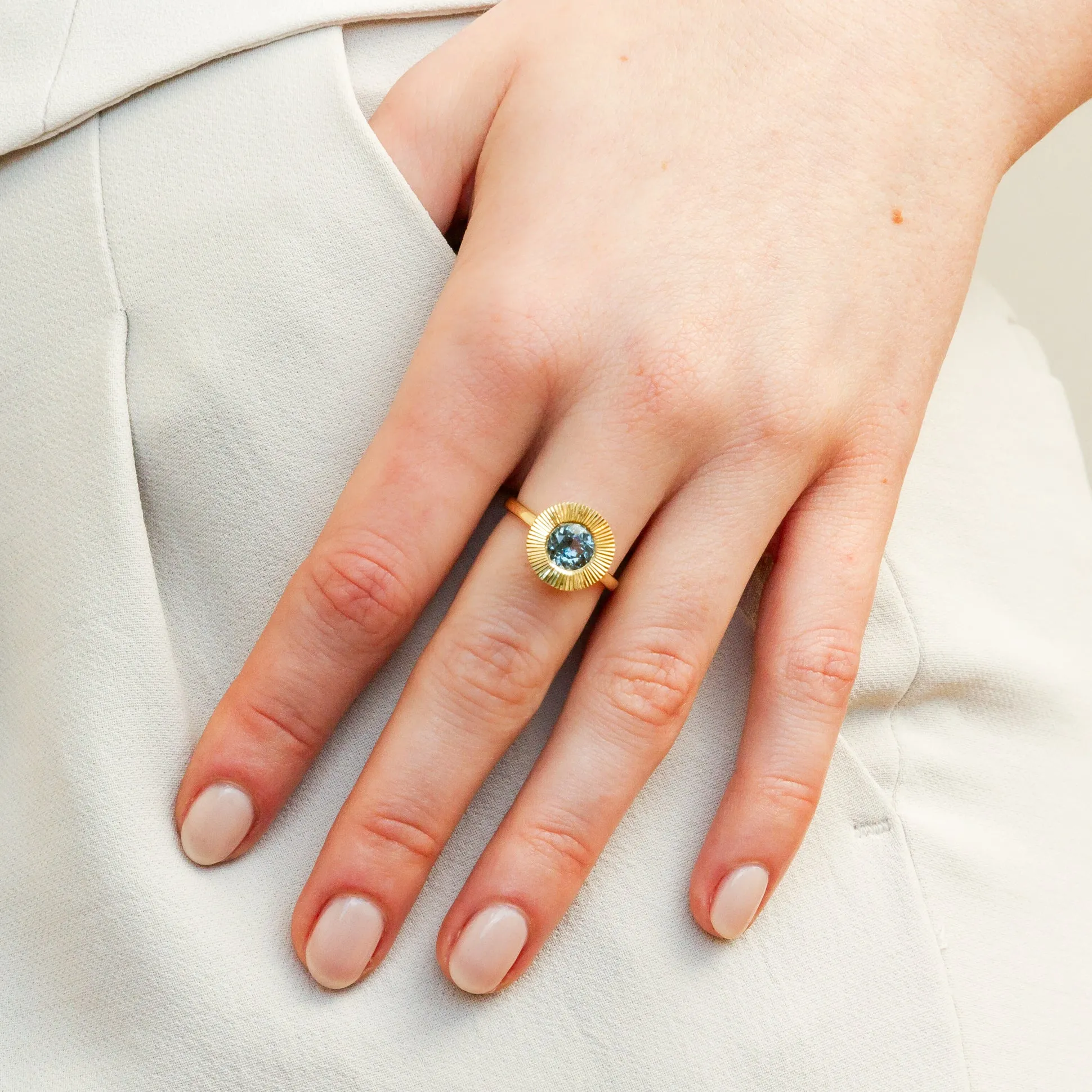 Blue-Purple Spinel Aurora Cocktail Ring