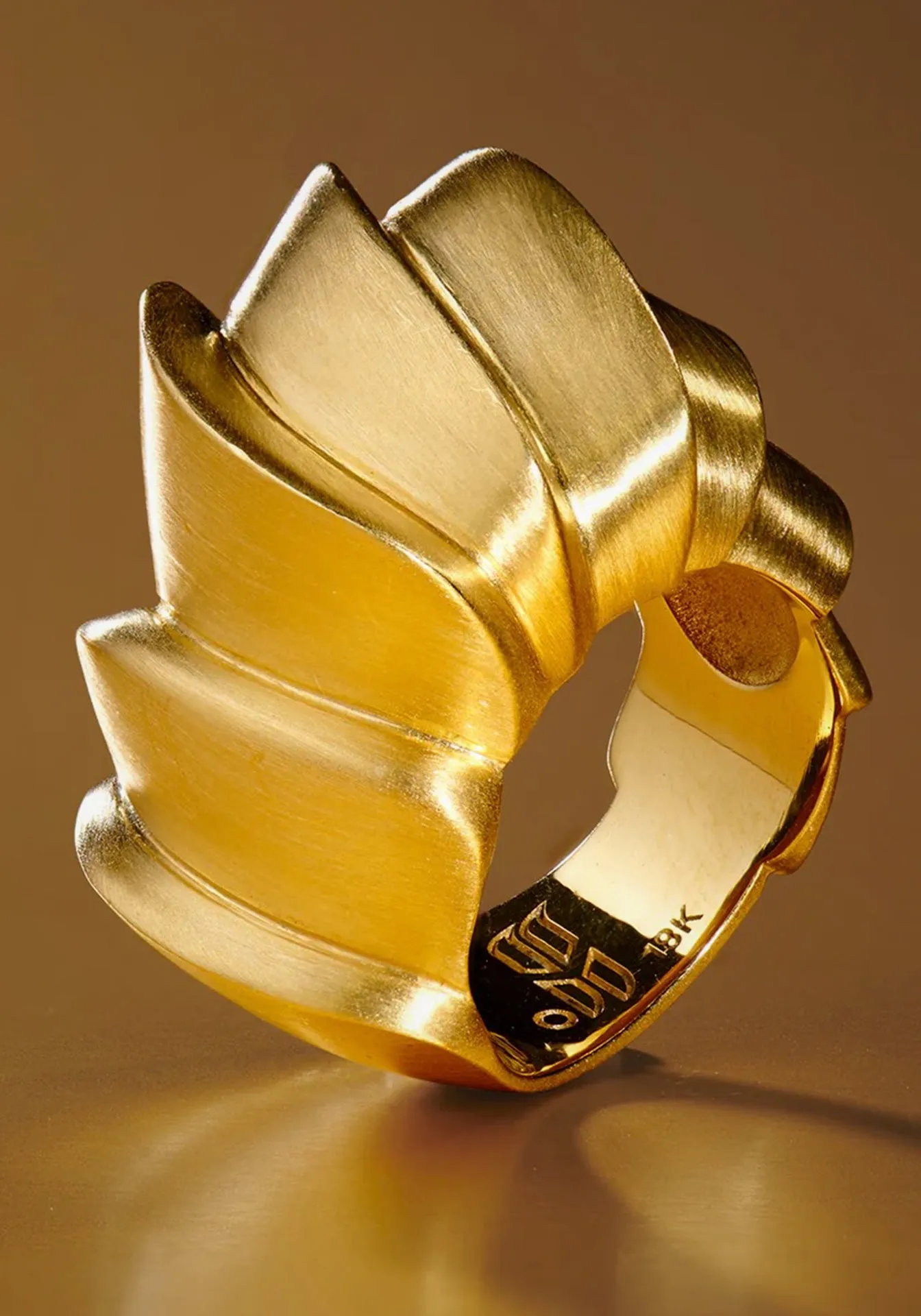 Canary Continuum, 18K Yellow Gold Ring