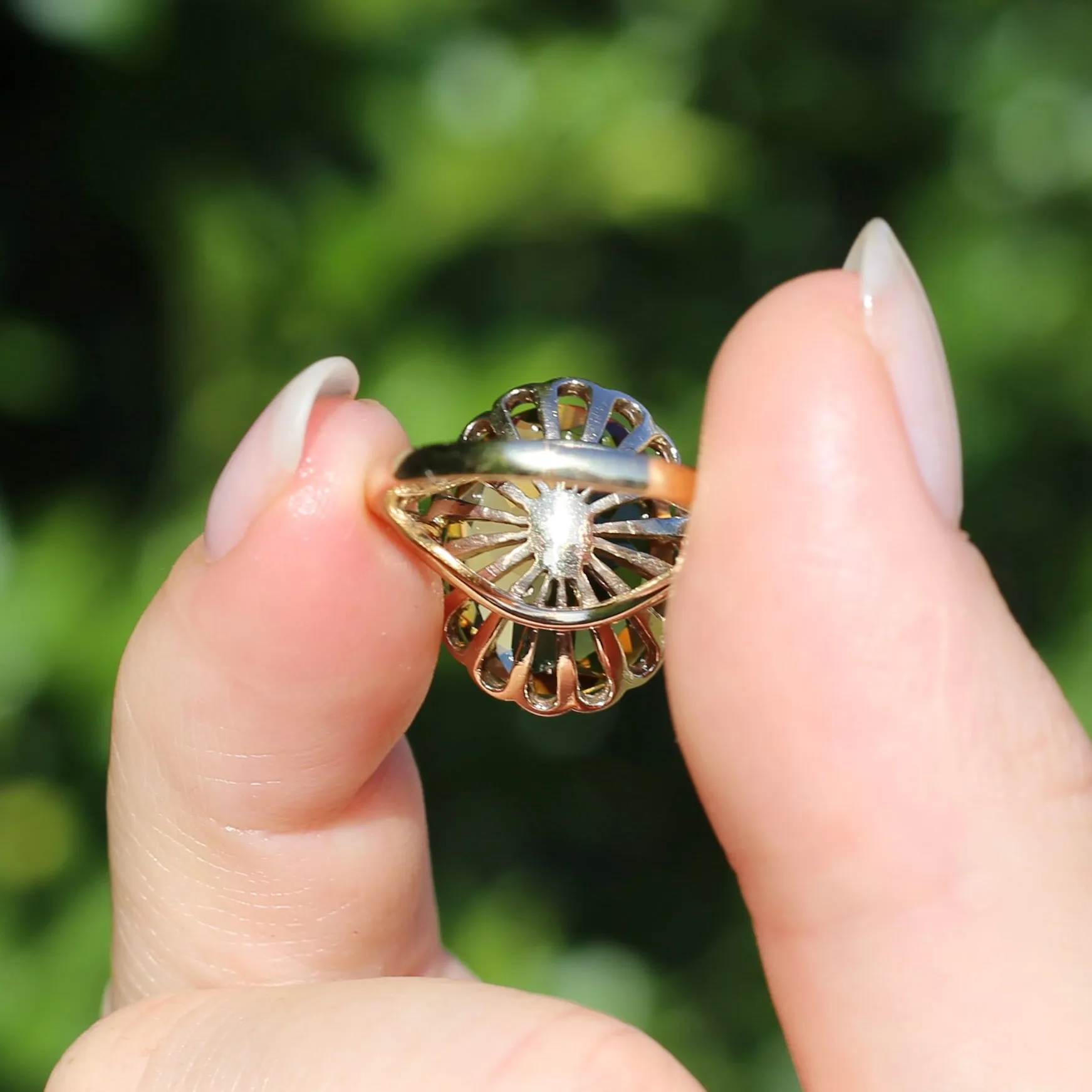 Gorgeous 1973 9ct Yellow Gold Ring with new 7.5ct Citrine Cocktail Ring, size N or 6.75