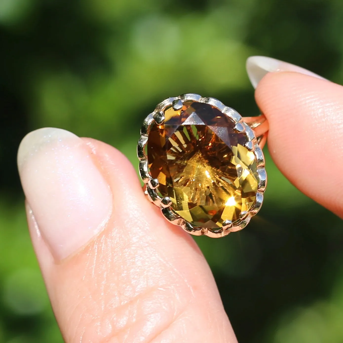 Gorgeous 1973 9ct Yellow Gold Ring with new 7.5ct Citrine Cocktail Ring, size N or 6.75