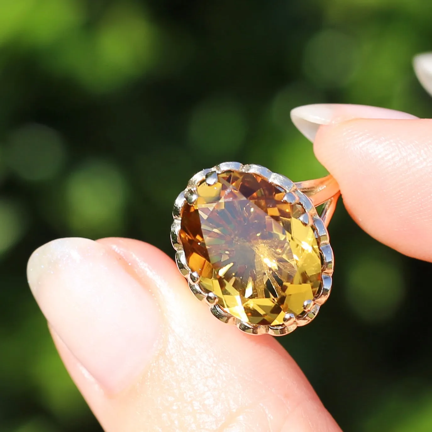 Gorgeous 1973 9ct Yellow Gold Ring with new 7.5ct Citrine Cocktail Ring, size N or 6.75