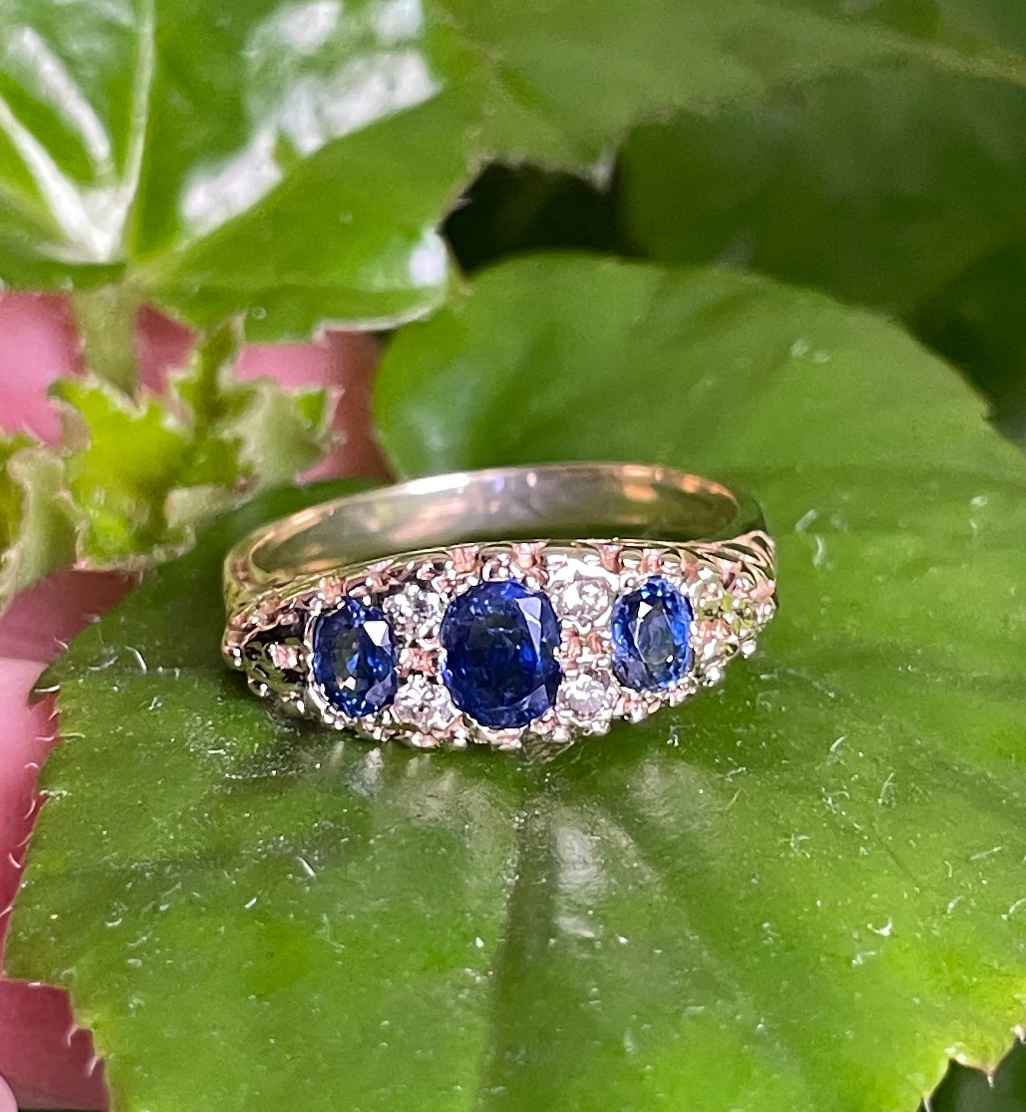 Victorian Revival 1.09ct Vintage GIA Blue Sapphire & Diamond Trilogy 16k Gold Ring