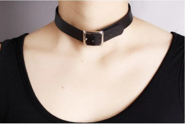 Yellow Buckle Choker